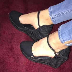 Viscata wedge heel sandals